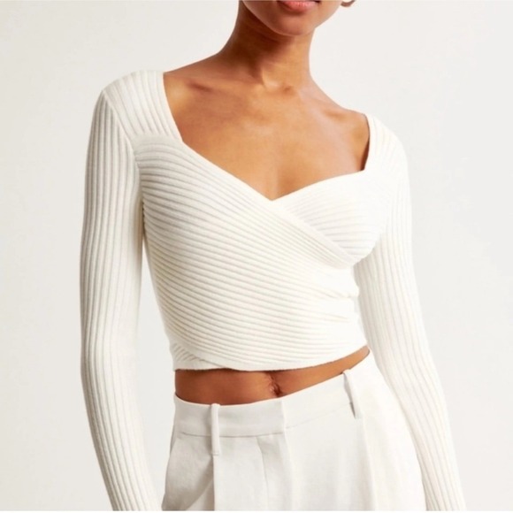 Abercrombie & Fitch Sweaters - Abercrombie & Fitch Soft AF Wrap Front Ribbed Cropped‎ Sweater Womens XL